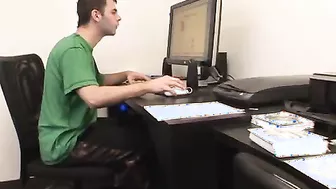 Aubrey Addams Gives A Hand Job In Her String Bikini!