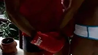 Black Diamond Does A Top Less Hand Job!