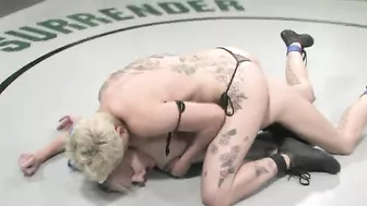 Faye Runaway Wrestling, Oh Wow, Hot!