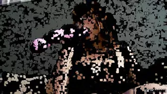 Delila Darling Lays Back And Works Her Wet Pussy With Her Vibrators!