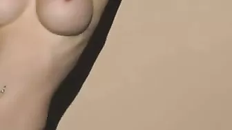 Heather Vandeven All Nude Working Her Curves!