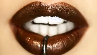 Julia Ann And Jessica Jaymes In A Threesome With Some Dude!