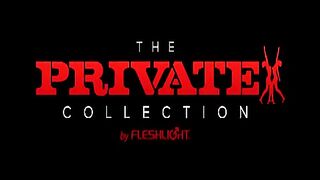 Aletta Ocean Finger Fucks Her Fleshlight!