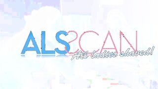 Just Veronica Rodriguez Getting Ready In The Bathroom!