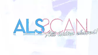 Veronica Rodriguez Masturbating On The Floor For ALS!