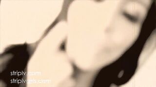 Lela Star Dancing In Her Lingerie!