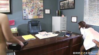 Lola Foxx And Akira Lane Show The Doc How You Suck Cock!