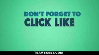 Jenna J Ross Fucking In The Shower And Then She Gets A Facial!