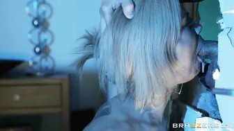 Bonnie Rotten Takes An Ass Fucking Through A Home Made Glory Hole!