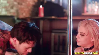 Bonnie Rotten Getting Fucked Hard At The Strip Club!