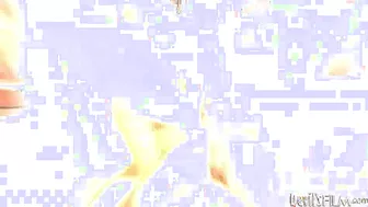 Alexa Aimes Is Down For A Hard And Fast Sex Session!