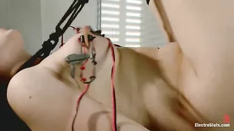 Nadine Sage Lets Bobbi Starr Have At Her Private Parts!