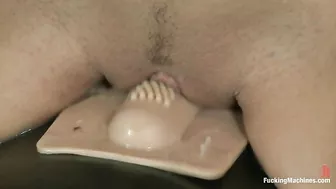 Come Watch Sara Luvv Take On The Fucking Machines!