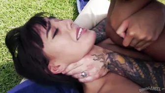 Janice Griffith Hard Fuck Video Over Looking The Beach!
