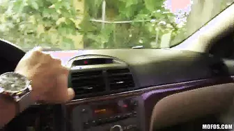 London Smith Gets A Ride And Gives Him Road Head!