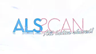 Angel Piaff Oiled Up And Masturbating!