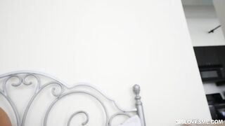 Aidra Fox Sis Loves Me Sex Video!