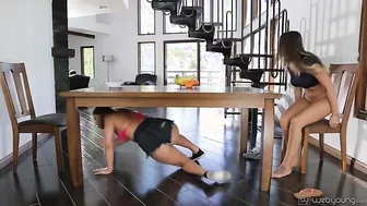 August Ames And Bella Danger Are Just Going Off On Each Others Pussies!