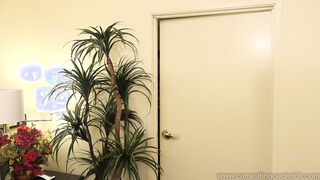 Farrah Flower Pussy Makes A Cock Shoot Cum All Over Her Cuckolds Face!