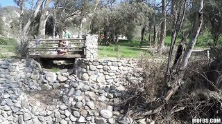 Jaclyn Taylor Sucking A Cock While Outdoors!