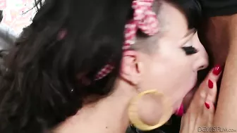 Come Watch Dollie Darko Suck On A Cock!