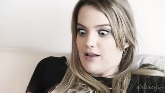 Kenna James Has Angela Sommers Taking That Pussy!