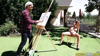 Check Out The Ella Knox From Posing To Moaning Sex Video!