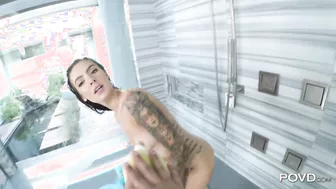 Marley Brinx Has Sex In The Shower!