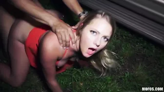 Lilly Sapphire Ends Up On All Fours For A Fucking In The Grass!