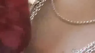 Samantha Sin Goes For The Close Ups!