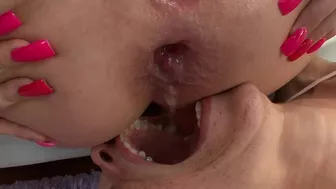 Courtney Taylor And Scarlet Wild In An Anal Cream Pie Eating Video!