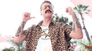 Samantha Mack Big Curves Has A Skinny Guy Fucking Her!