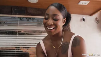 Lala Ivey, Kylie Rocket And Van Wylde In A Flashlight Threesome!