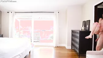 Lily Larimar In The Bathtub Sucking On A Big Dick!