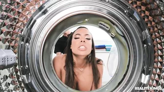 Luna Star Is Fucking Alex Mack In The Laundry Room!