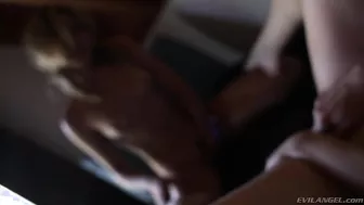 Sovereign Syre Is Back For More Pussy!