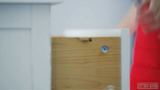 Anastasia Brokelyn And Caomei Lesbian Play Video!