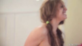 Sara Luvv Is Fucking Ryan Madison!