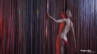 Hannah Ray is Stunning, Take A Look!