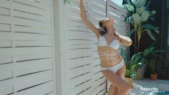 Layla Balan In Her Body Made For A Bikini!