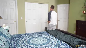 Christie Stevens, Katie Kush And Van Wylde In "The Welcumming Committee" Video!