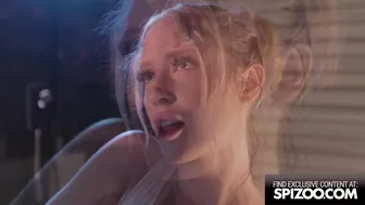 Marilyn Johnson Camo Booty Shorts Gets Her Laid!