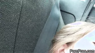 Sensi Pearl Has Sex In The Back Seat Of A Car!