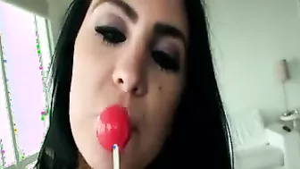 Emmanuelle London Masturbates With Candy!