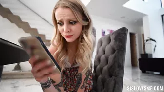 Sis Loves Me Has Paris White Spreading All That Ass For A Fucking!