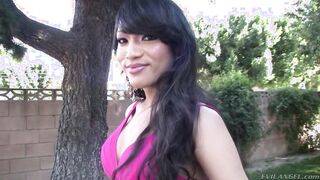 Jessica Fox Takes Off Her Dress And Panties!