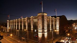 Kelli Lox In Now Sticking Her Cock Into Mona Wales!