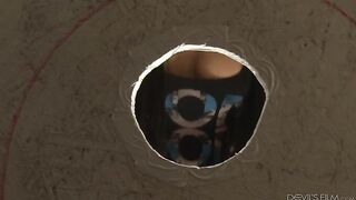 Diamond Dixon Sucking Cock At A Glory Hole!