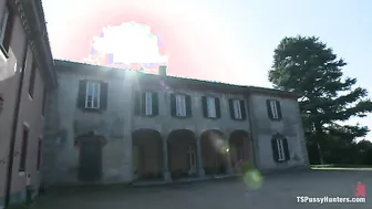 Laviny Albuquerque Fucks A Female In Her Ass!