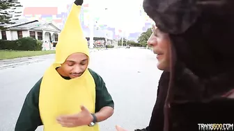 Vaniity Needs To Fat Cocks To Work Her Holes!